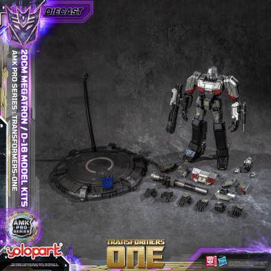 AMK PRO Series-Final Form Megatron D-16 Model Kit
